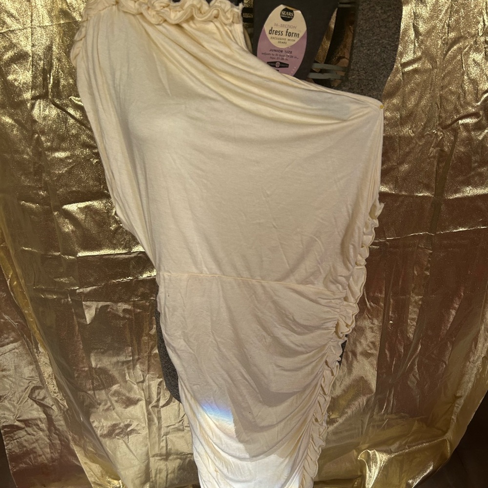 Cream color party or going out dress Size S/M